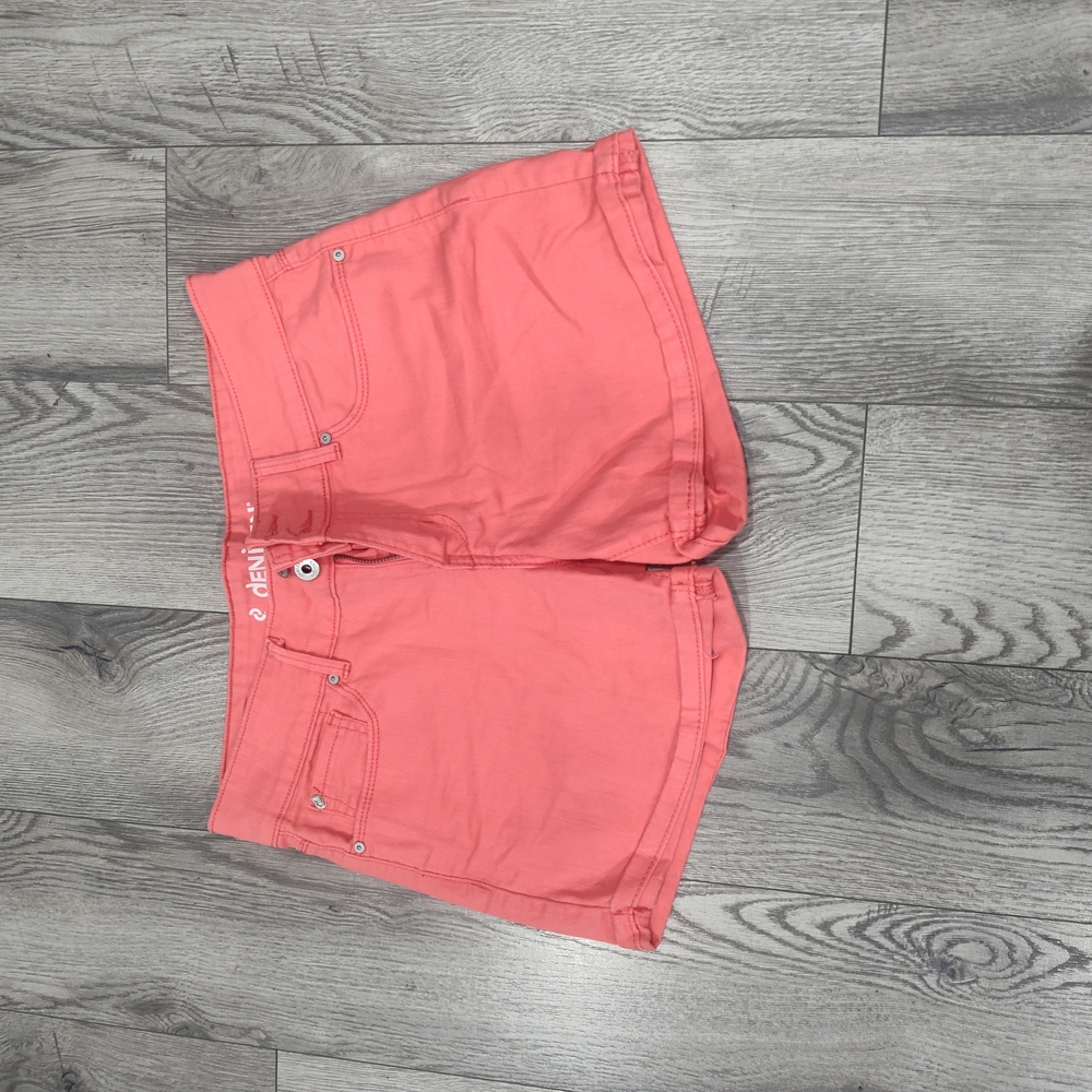 Levi's Coral Jean Shorts for Women